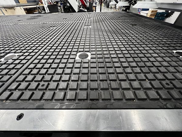 Обрабатывающий центр с ЧПУ Filato NESTLINE 2030L