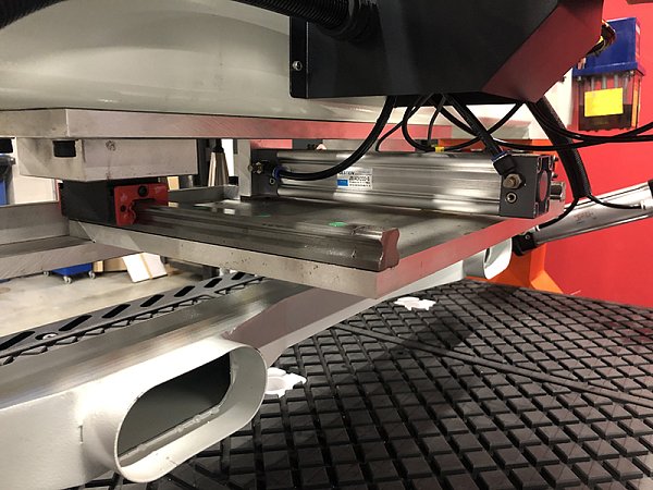 Фрезерно-гравировальный станок с ЧПУ Filato ST 2030 ATV-R