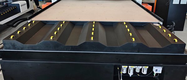 Обрабатывающий центр с ЧПУ Filato RS 2028 DJ Lab