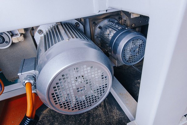 Форматно-раскроечный центр с ЧПУ Filato. Модель HP 330C