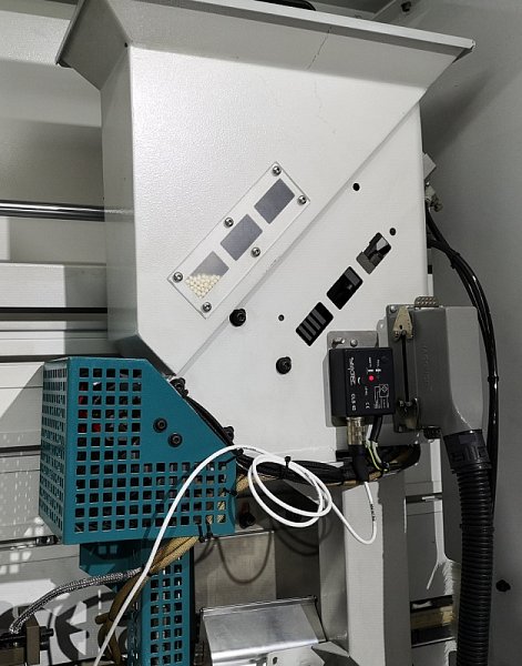 Кромкооблицовочный станок Filato 8001UHQLMS-2 серии INDUSTRIAL с возвратным конвейером