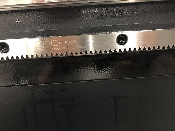 Фрезерно-гравировальный станок с ЧПУ Filato ST 2030 ATV-R