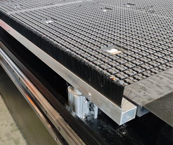 Обрабатывающий центр с ЧПУ Filato RS 2028 BH Lab