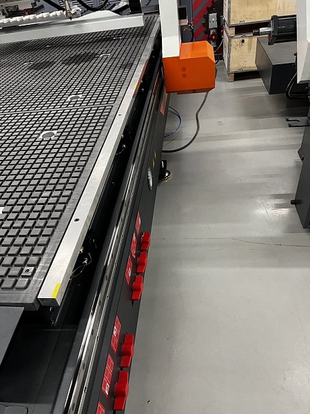 Обрабатывающий центр с ЧПУ Filato ST 2030 ATV-L BH