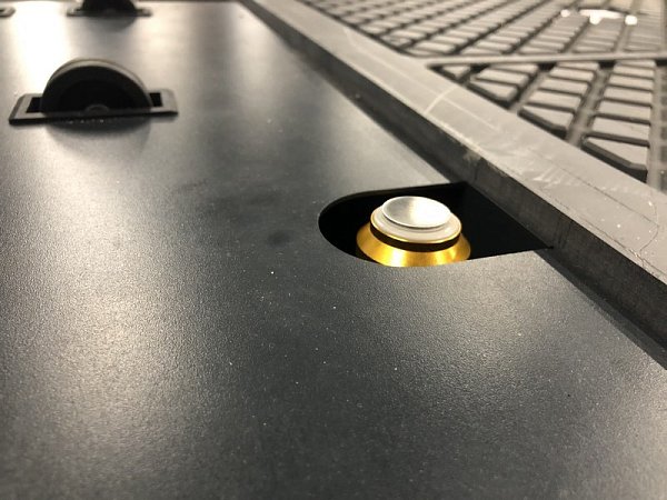 Фрезерно-гравировальный станок с ЧПУ Filato ST 1325 ATV-L