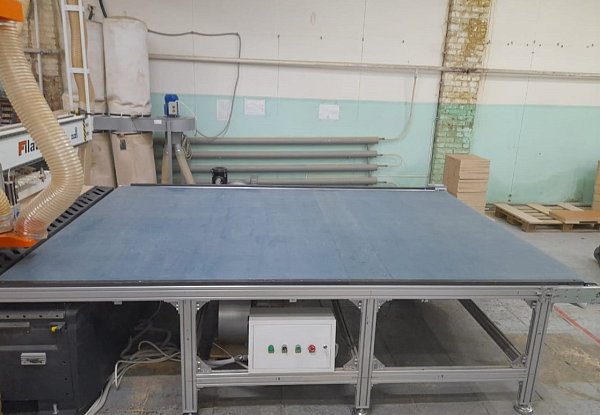 Обрабатывающий центр с ЧПУ Filato NESTLINE 2030R