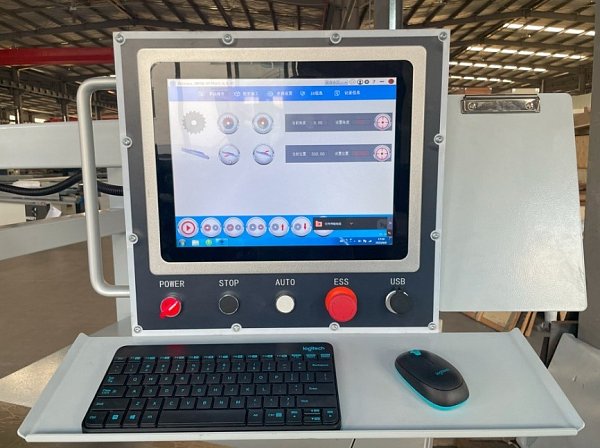 Форматно-раскроечный станок Filato EXPERT 3200 CNC