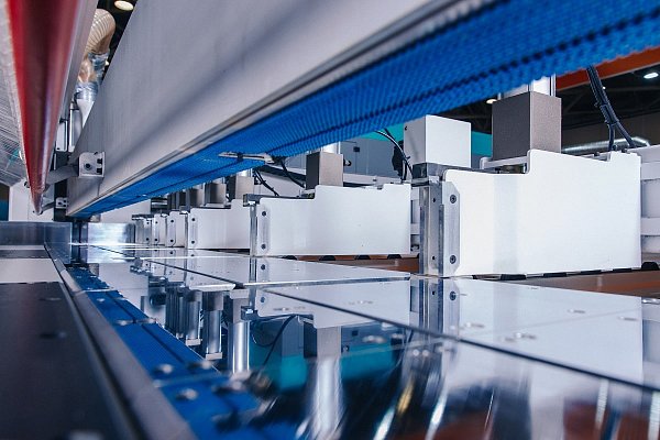 Форматно-раскроечный центр с ЧПУ Filato. Модель HP 330C