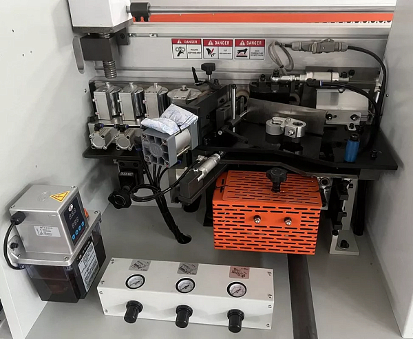 Автоматический кромкооблицовочный станок Filato Optima 536 UPW