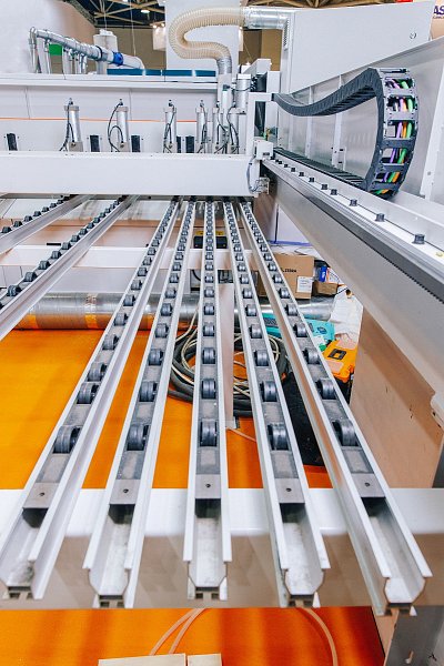 Форматно-раскроечный центр с ЧПУ Filato. Модель HP 330C