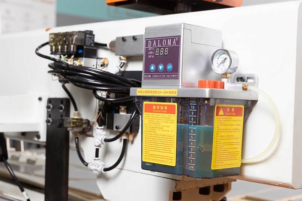 Обрабатывающий центр с ЧПУ Filato ST 2030 ATV-R BH