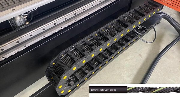 Обрабатывающий центр с ЧПУ Filato RS 2028 DJ Lab