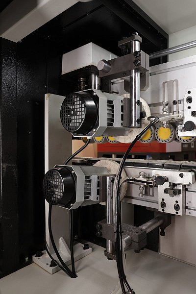 Автоматический кромкооблицовочный станок Filato Optima 385QLP