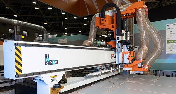 Обрабатывающий центр с ЧПУ Filato NESTLINE 2030L